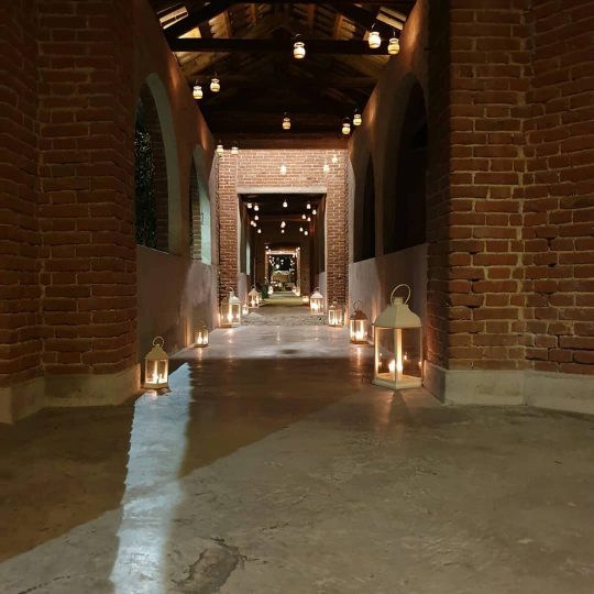https://www.tenutacastello.it/wp-content/uploads/2022/01/lanterne-540x540.jpg